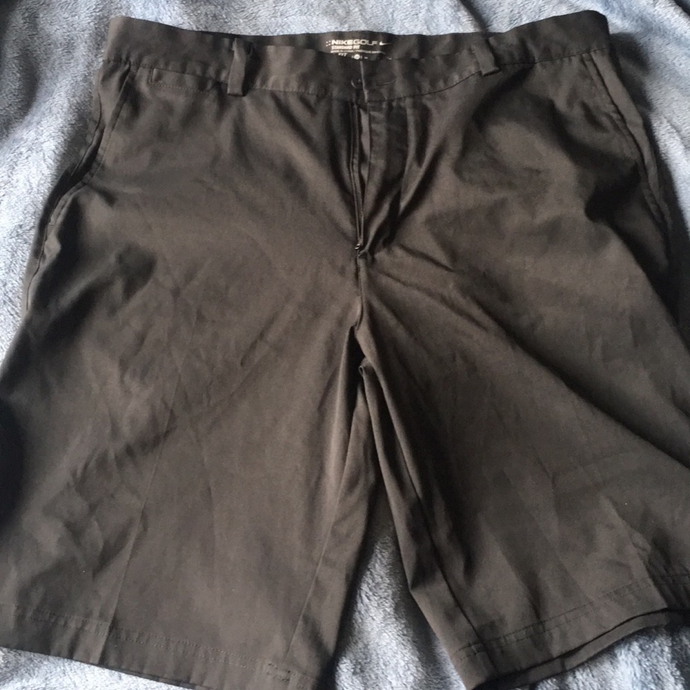 Nike golf shorts